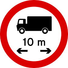 No-Entry-For-Vehicles-Exceeding-Length-Shown